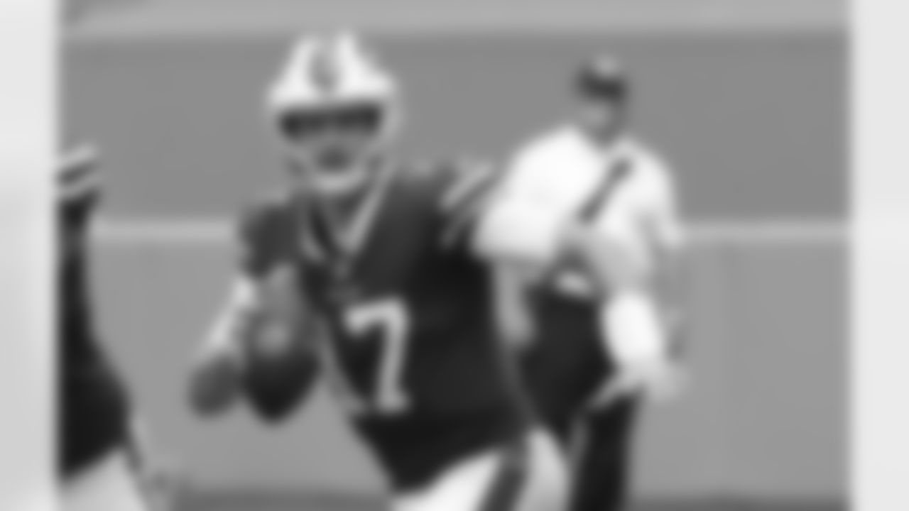 Josh Allen (17) Buffalo Bills vs Miami Dolphins, September 20, 2020 at Hard Rock Stadium.
Photo by Bill Wippert