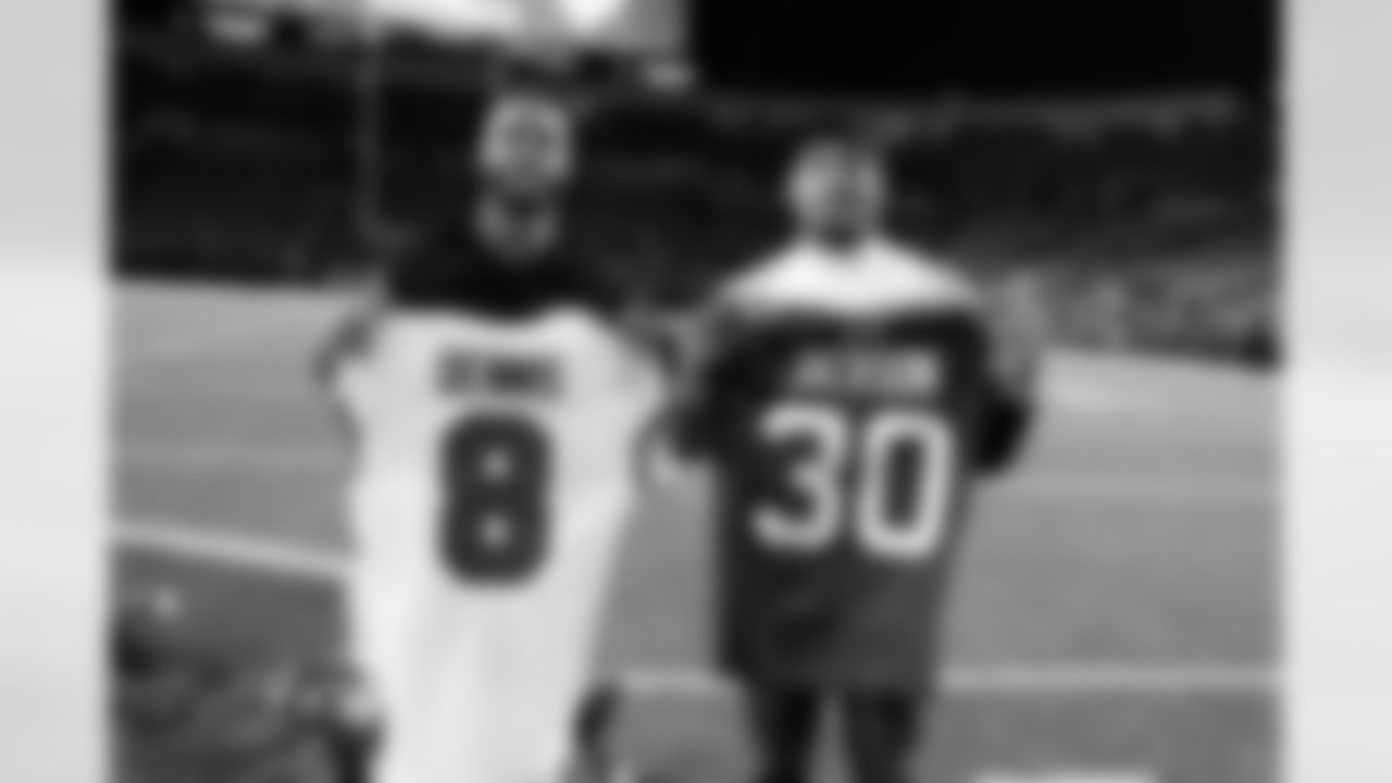 Buffalo Bills vs Tampa Bay Buccaneers, Regular Season, October 26, 2023 at Highmark Stadium.