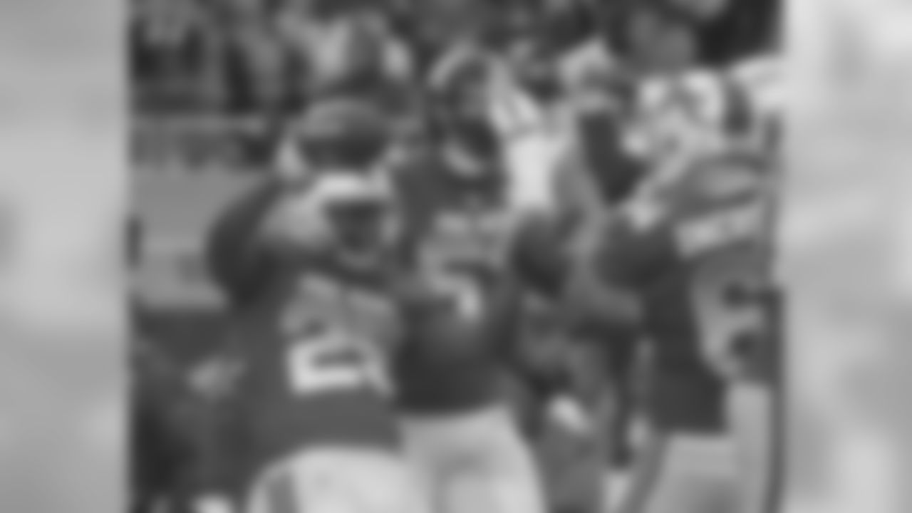 LeSean McCoy celebrating his touchdown during the 2018 Pro Bowl.