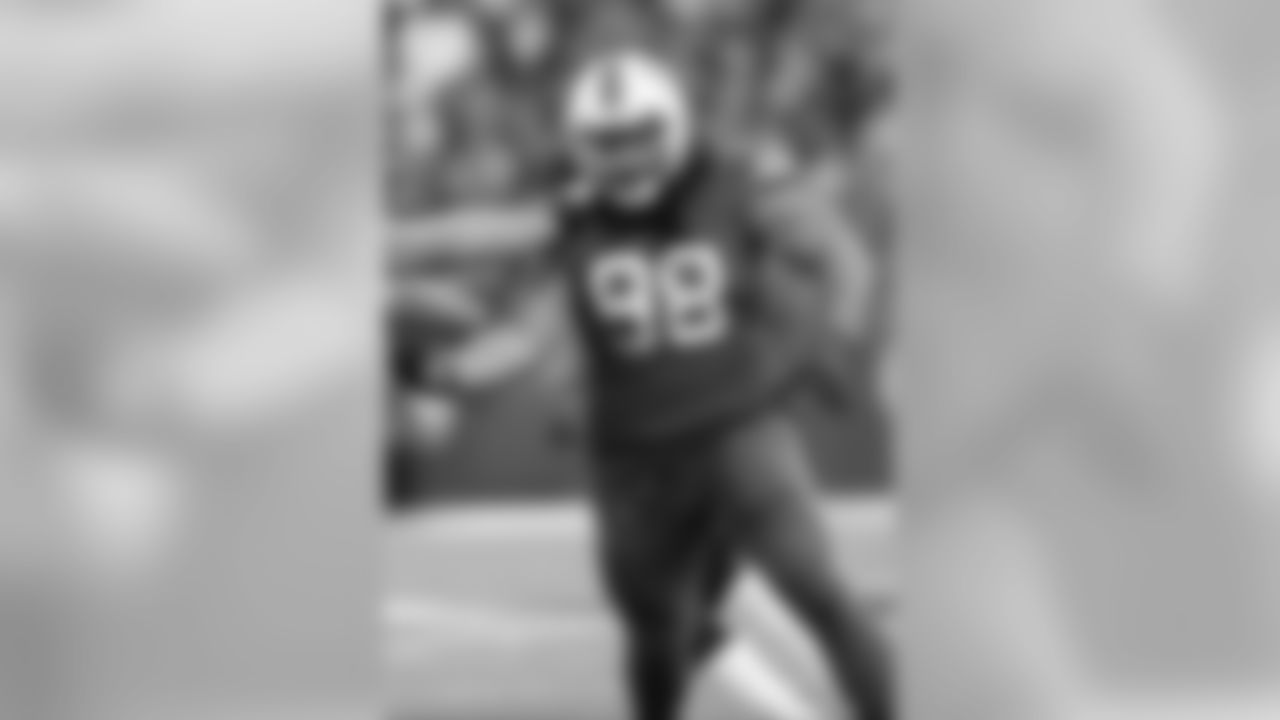 Buffalo Bills defensive tackle Star Lotulelei (98) Buffalo Bills vs Baltimore Ravens game at New Era Field on December 8, 2019. Photo by Craig Melvin