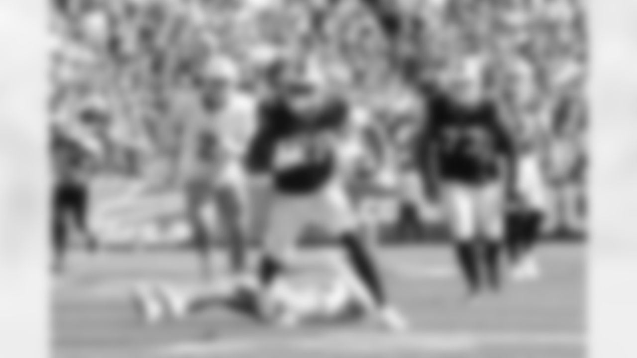 Buffalo Bills vs Miami Dolphins, Regular Season, October 01, 2023 at Highmark Stadium.