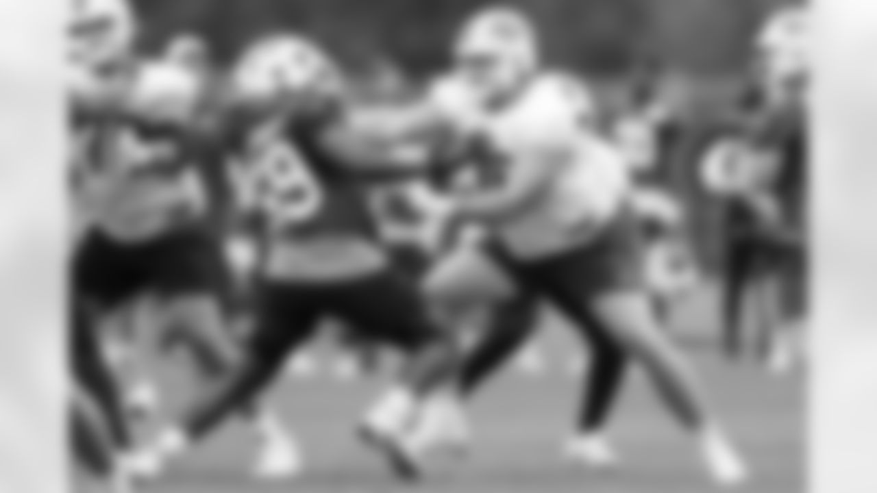 David Edwards (76), Kingsley Jonathan (59). Buffalo Bills Training Camp at One Bills Drive, August 17, 2023.