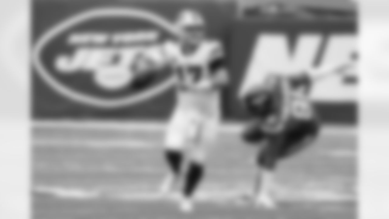 Josh Allen (17) Buffalo Bills vs New York Jets, October 25, 2020 at MetLife Stadium.
Photo by Bill Wippert