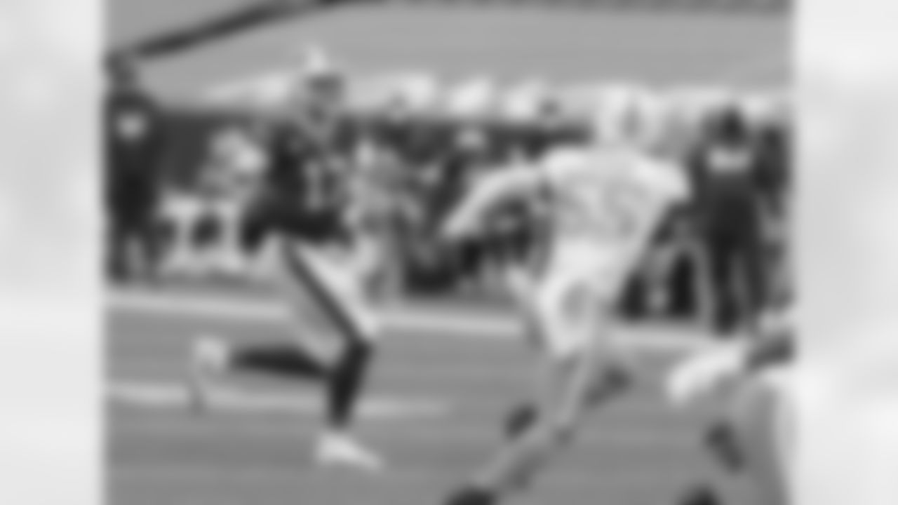 Josh Allen (17) Buffalo Bills vs Miami Dolphins at Bills Stadium on January 3, 2021.
Photo by Craig Melvin
