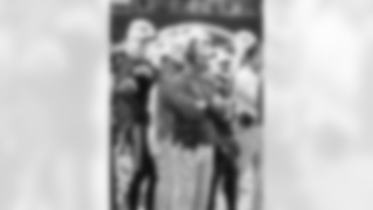 Buffalo Bills vs New York Jets, Week 9, November 6, 2022 at MetLife Stadium.