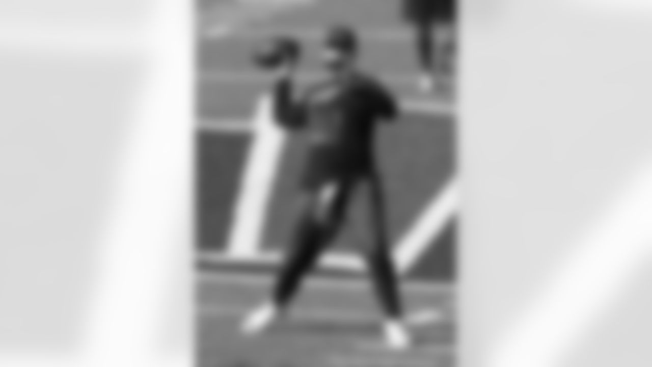 Buffalo Bills vs Seattle Seahawks on November 8, 2020 at Bills Stadium. Jake Fromm Photo by Craig Melvin.