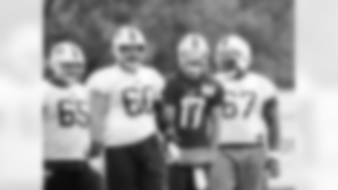 Ike Boettger (65), Mitch Morse (60), Josh Allen (17), Quinton Spain (67). Buffalo Bills Week 5 practice, October 8, 2020.
Photo by Bill Wippert