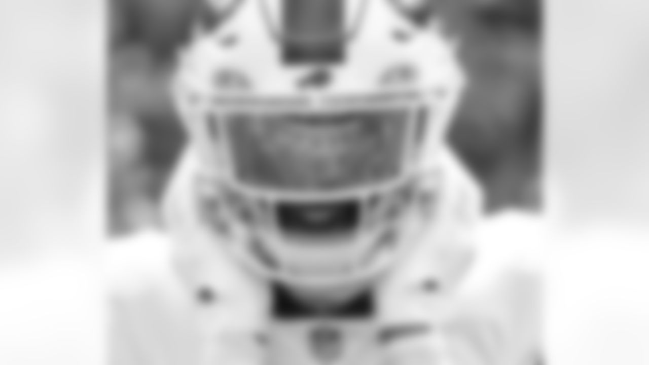 Emmanuel Sanders (1). Buffalo Bills vs New York Jets at MetLife Stadium, November 14, 2021. Photo by Bill Wippert