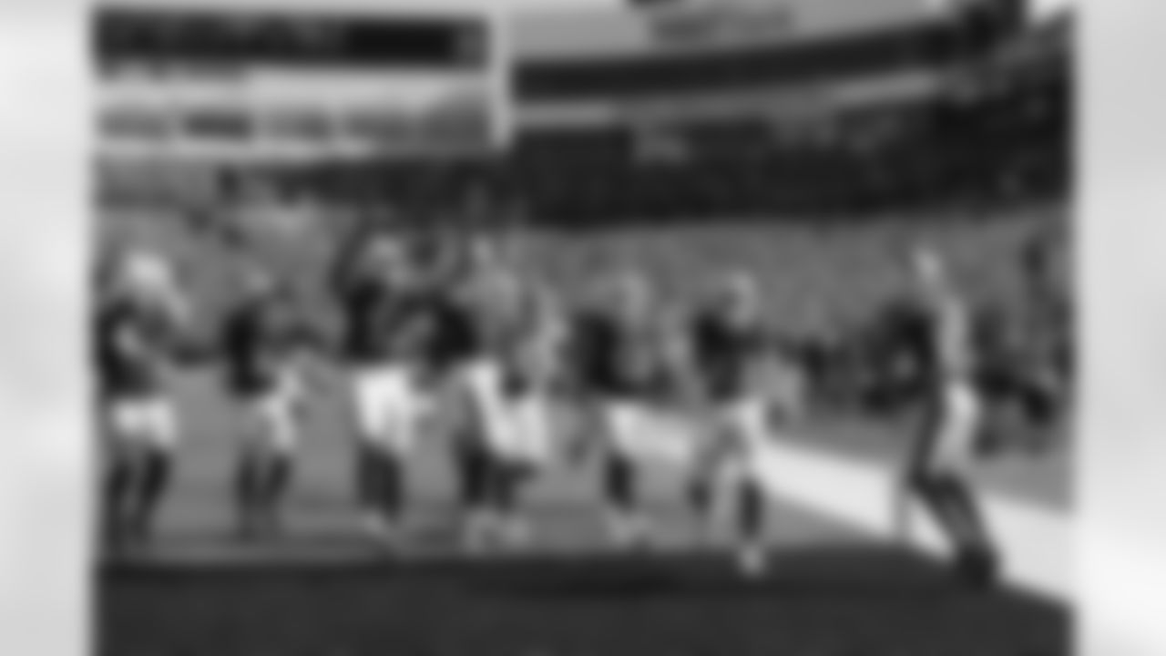 Buffalo Bills vs Miami Dolphins, Regular Season, October 01, 2023 at Highmark Stadium.