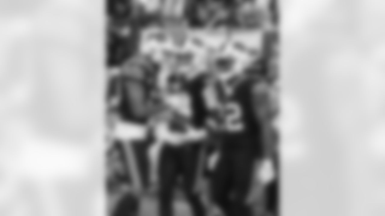 New York Jets vs Buffalo Bills, Regular Season, September 11, 2023 at Metlife Stadium.