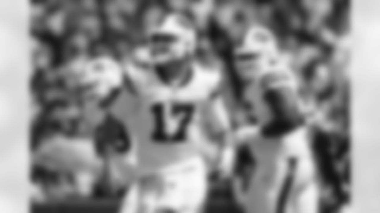 Josh Allen (17). Buffalo Bills vs Denver Broncos, Preseason Week 2, August 20, 2022 at Highmark Stadium. Photo by Ben Green