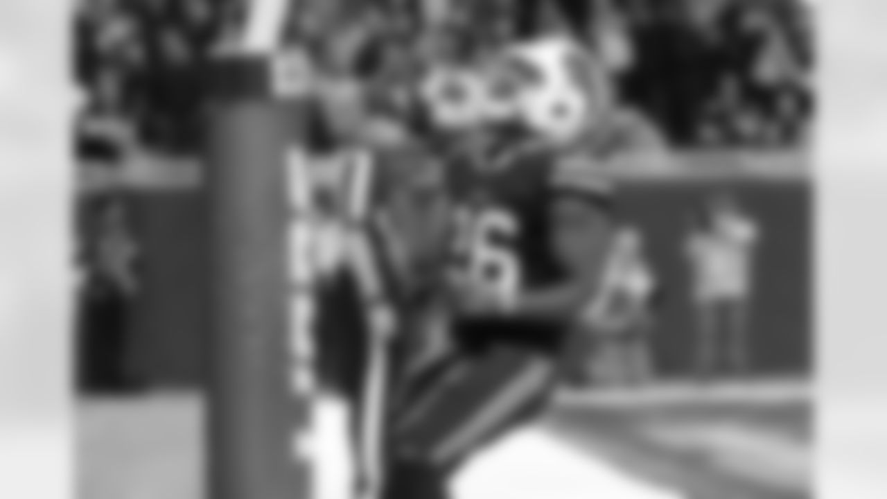 Buffalo Bills vs Cleveland Browns, Week 11, November 20th, 2022. Ford Field.