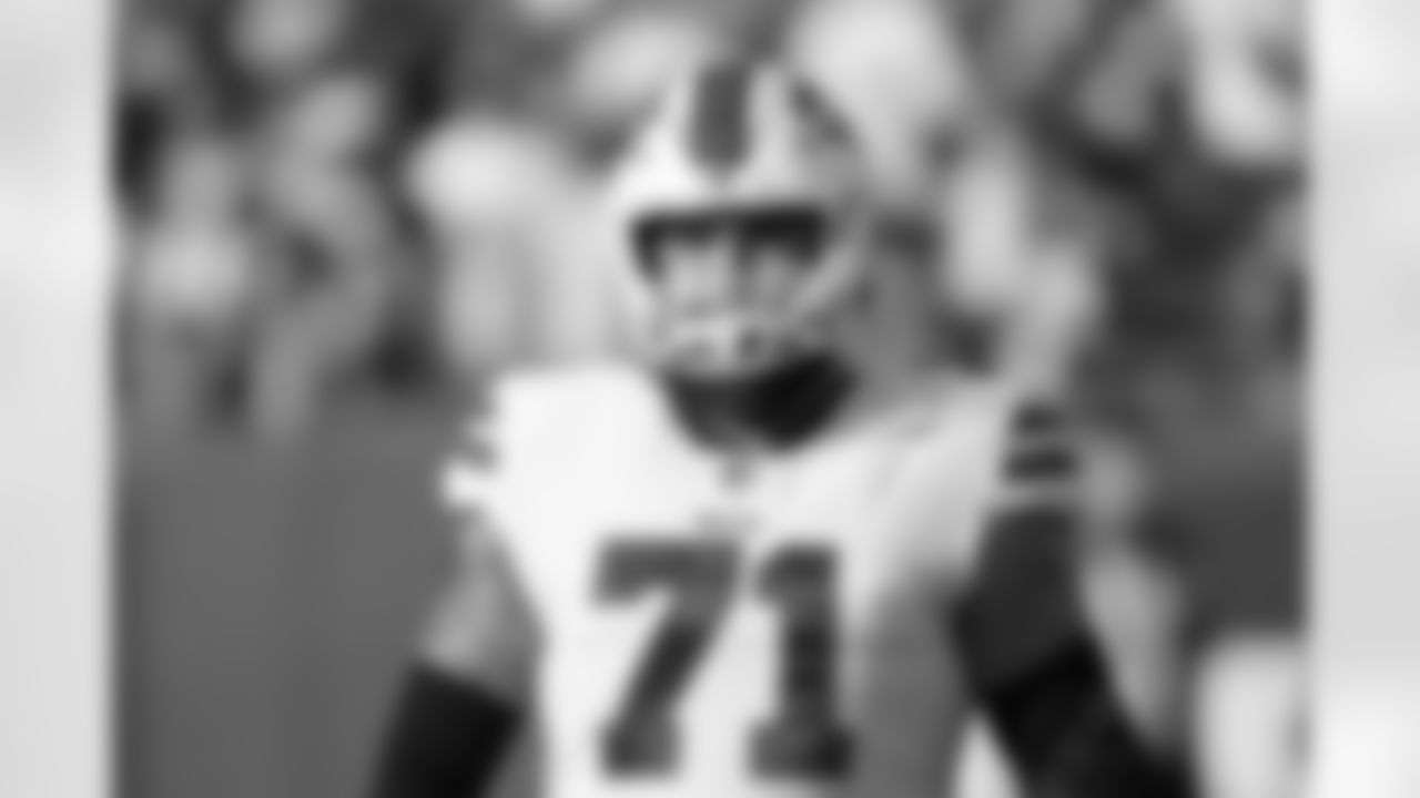 Ryan Bates (71). Buffalo Bills vs Tampa Bay Buccaneers at Raymond James Stadium, December 12, 2021.
Photo by Craig Melvin