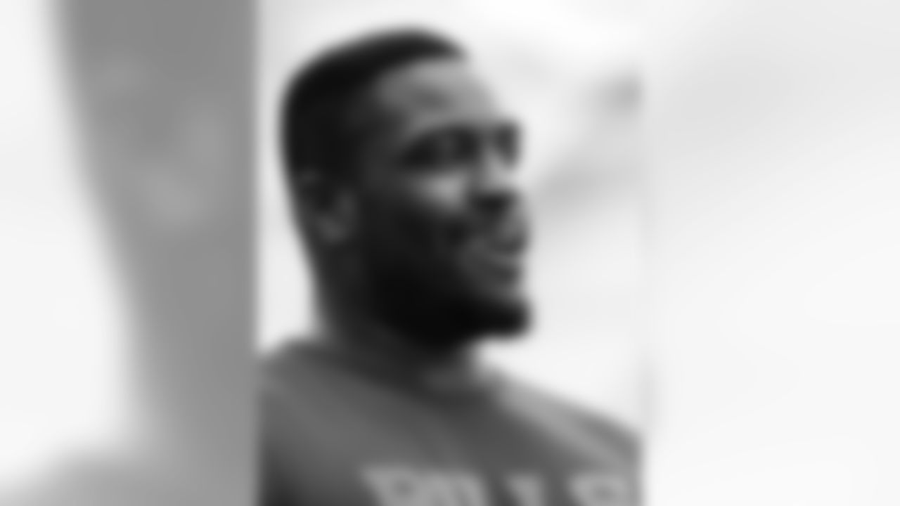 T Seantrel Henderson