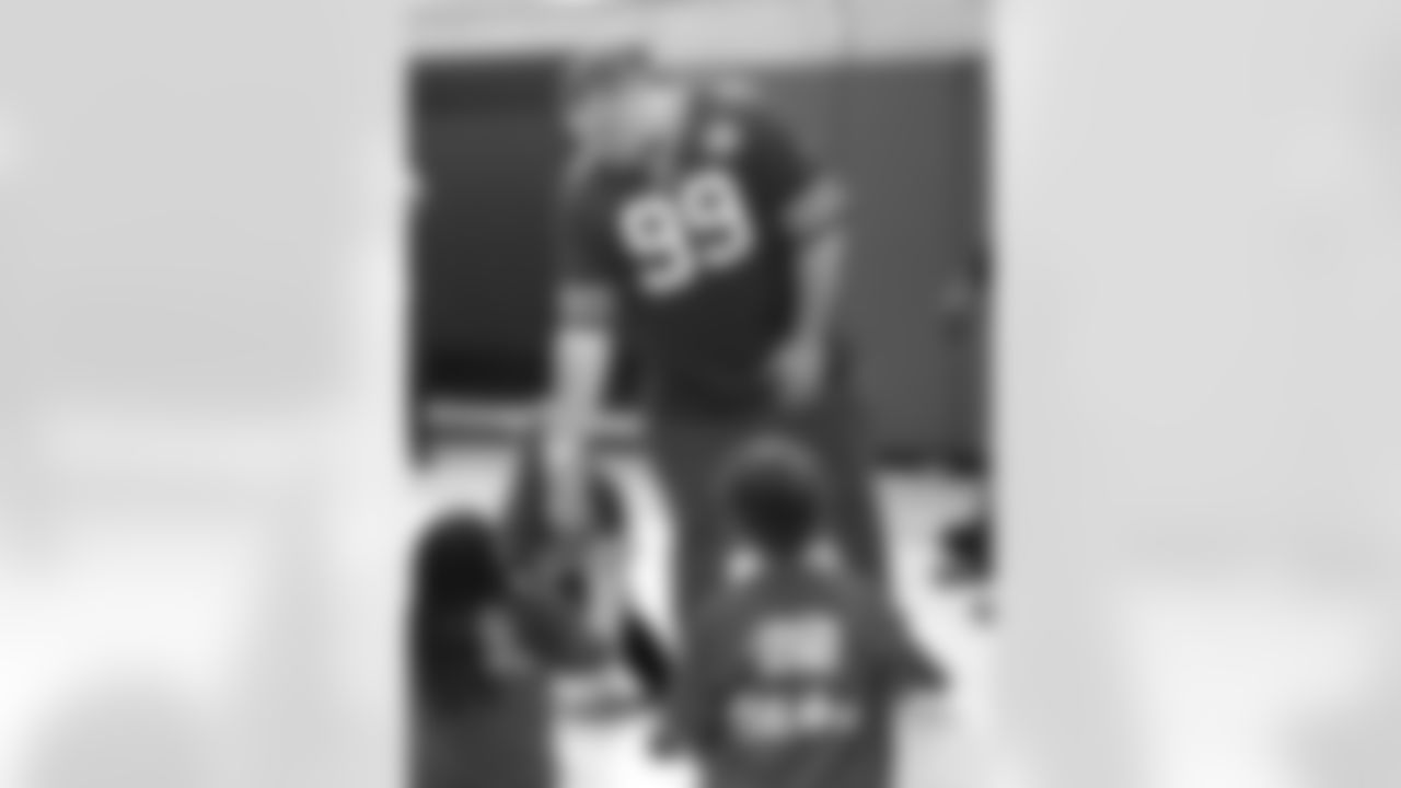 Buffalo Bills Toyota Rookie Club
PicSix Creative
Buffalo, NY
November 27, 2018.
Photo by Sara Schmidle