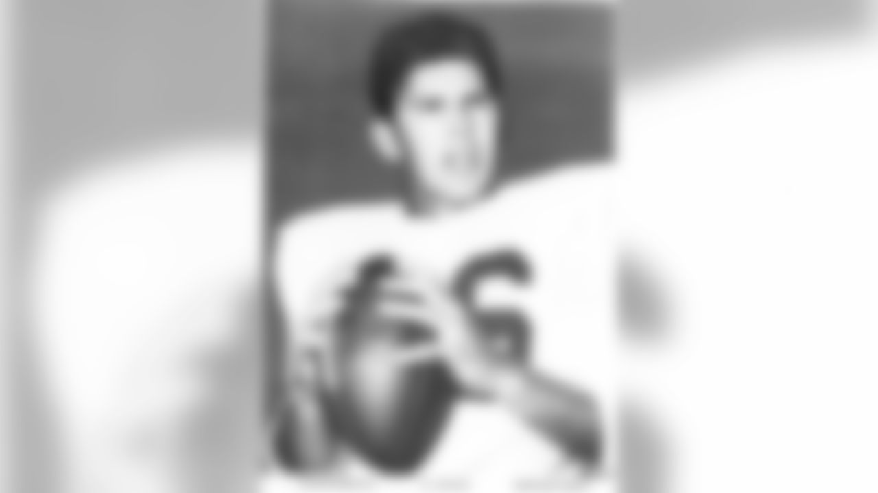 QB Richie Lucas: first player ever drafted to the Buffalo Bills (1960)