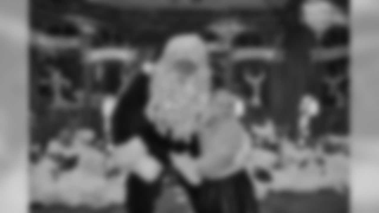 Holiday_Party