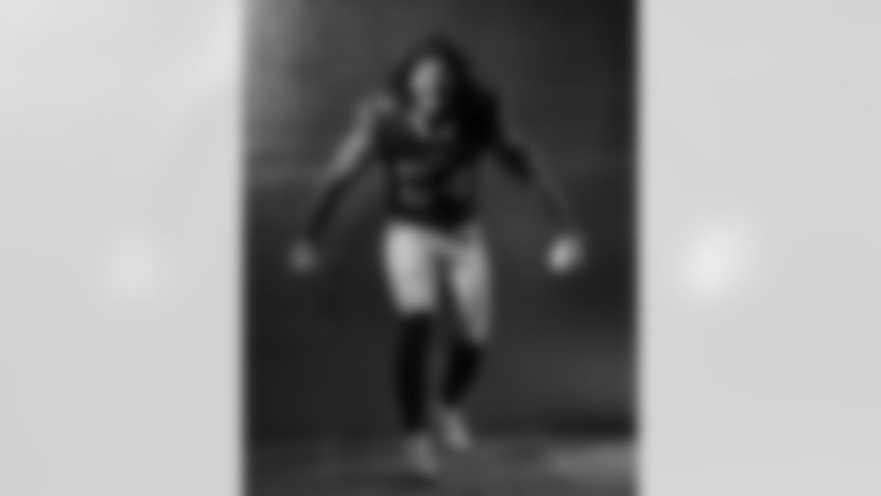 Baylon Spector (54) at Buffalo Bills Media Day, May 12, 2022. Photo by Ben Green