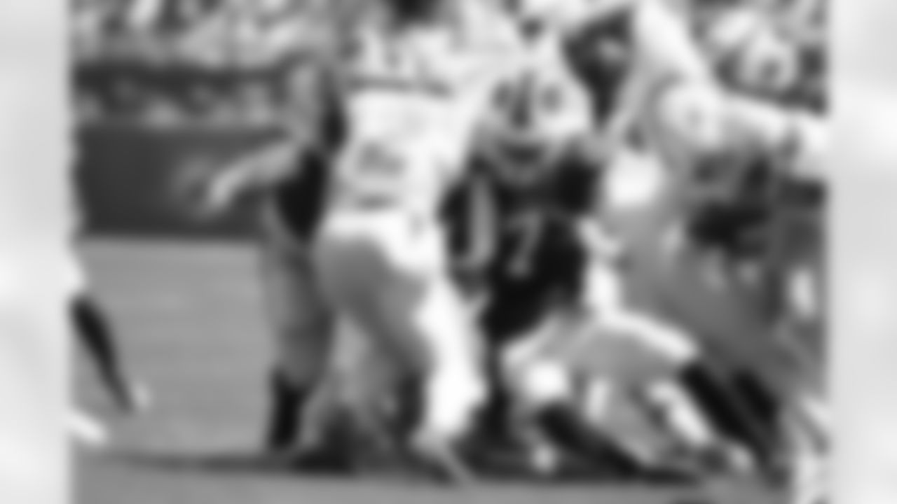 Buffalo Bills vs Miami Dolphins, Week 3, September 25, 2022 at Hard Rock Stadium.