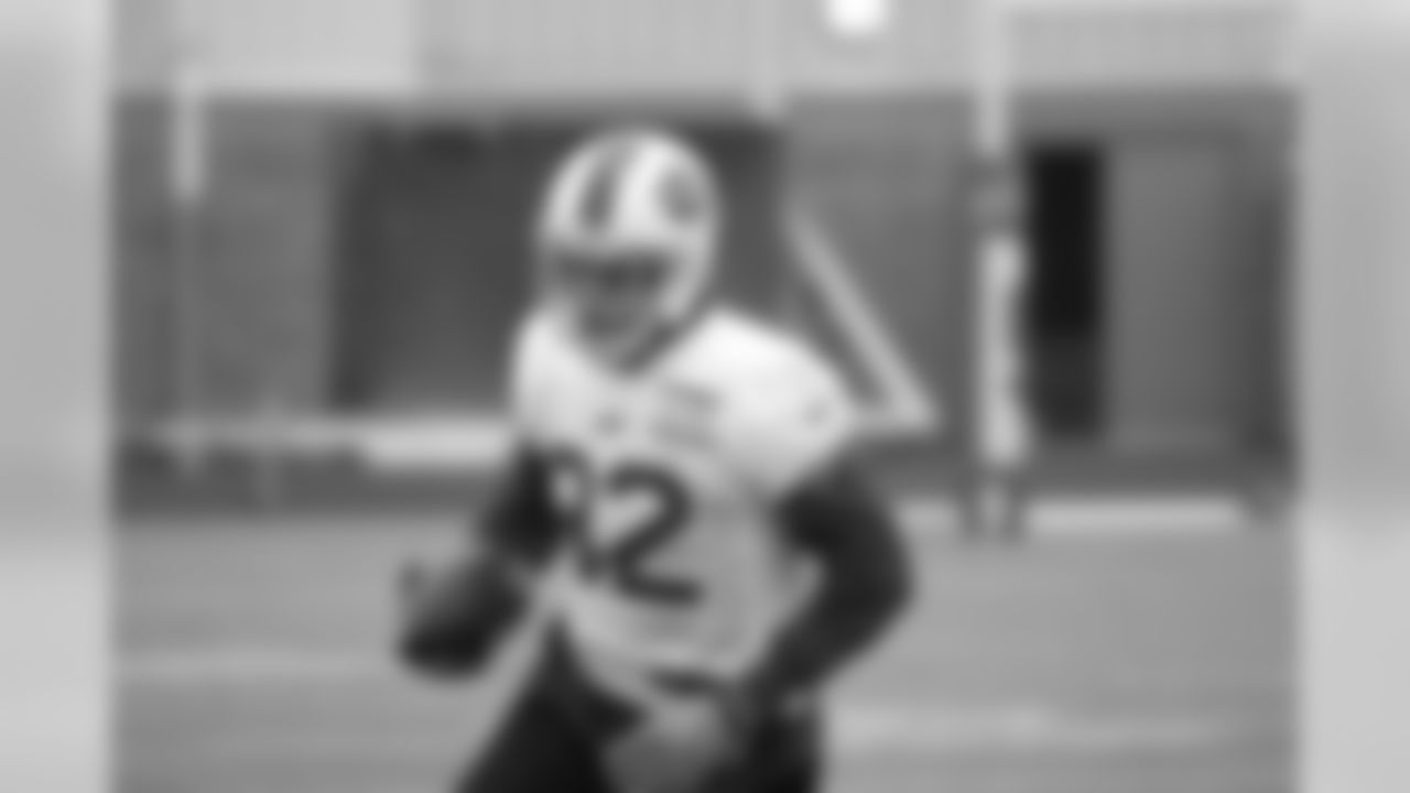 Logan Thomas, TE, #82