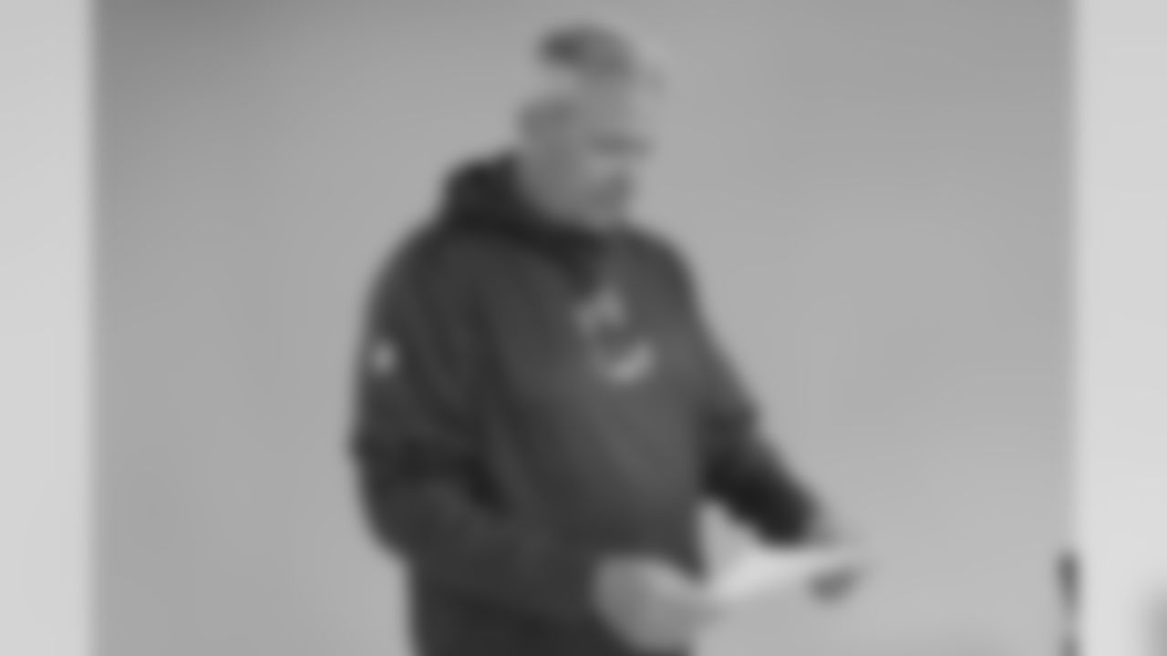 Head coach Rex Ryan prepares to read to the camera at Media Day 2016.