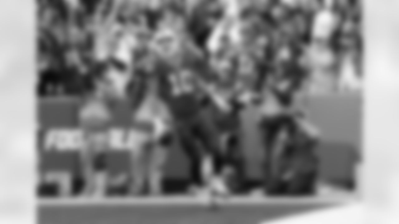 Buffalo Bills vs Pittsburgh Steelers, Week 5, October 9, 2022 at Highmark Stadium.