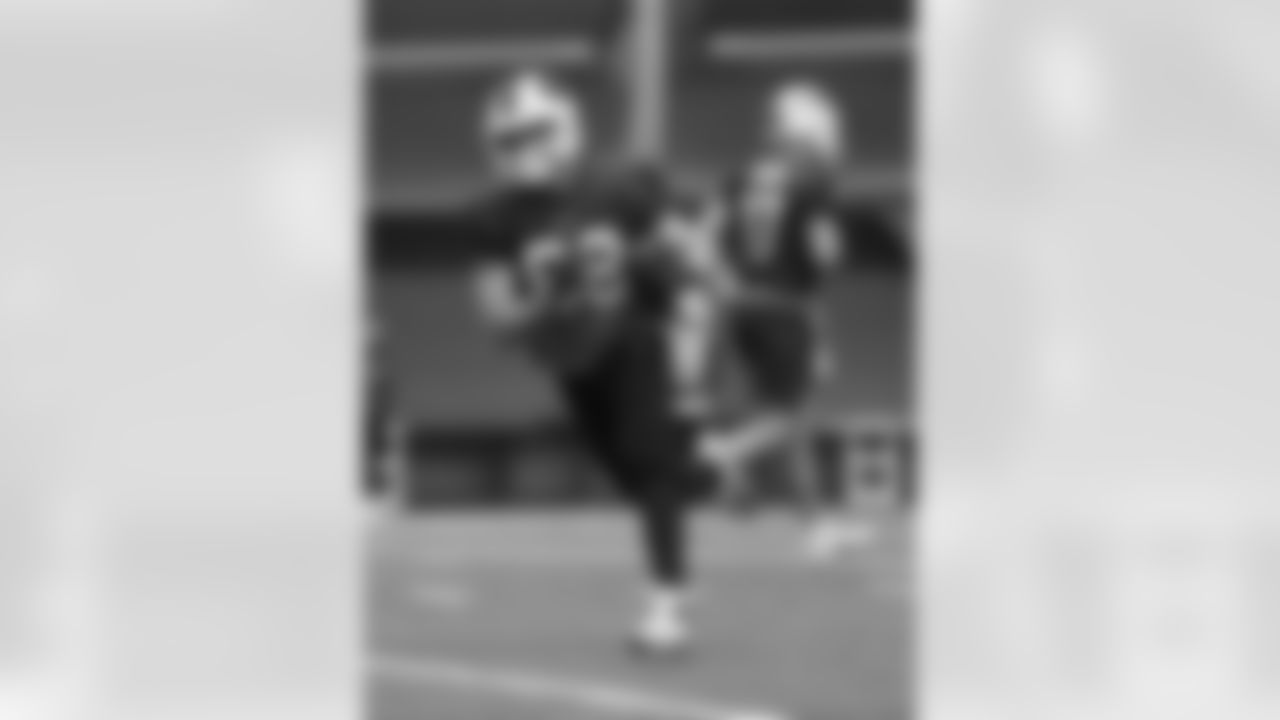 Dawson Knox (88). Buffalo Bills Week 18 practice, January 7, 2022. Photo by Bill Wippert