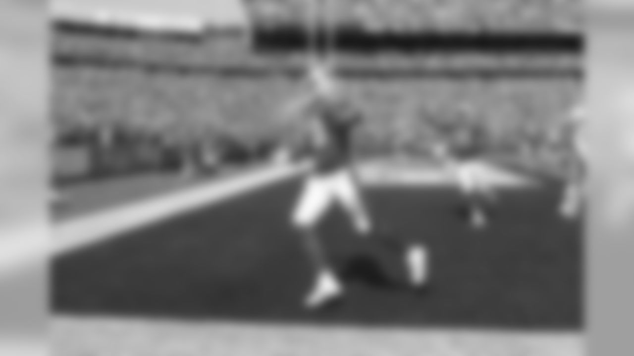 Week 1- Andre Holmes (18)