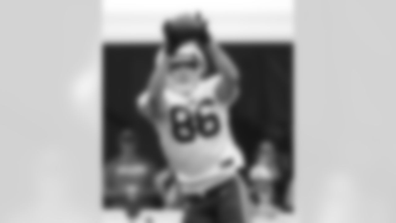Dalton Kincaid (86). Buffalo Bills Training Camp at St. John Fisher University, August 3, 2023.