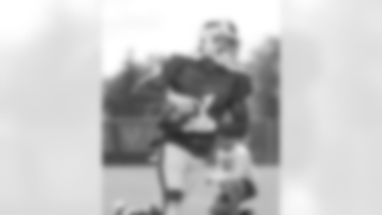 Emmanuel Sanders (1). Buffalo Bills Week 4 practice, September 29, 2021. Photo by Bill Wippert