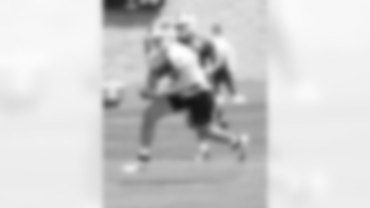 Dalton Kincaid (86) at Buffalo Bills Rookie Camp, May 12, 2023 at One Bills Drive.