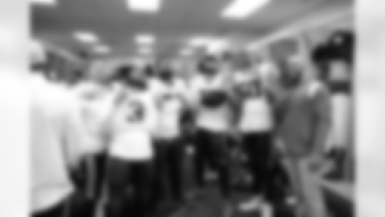 20221224-bears-postgame021