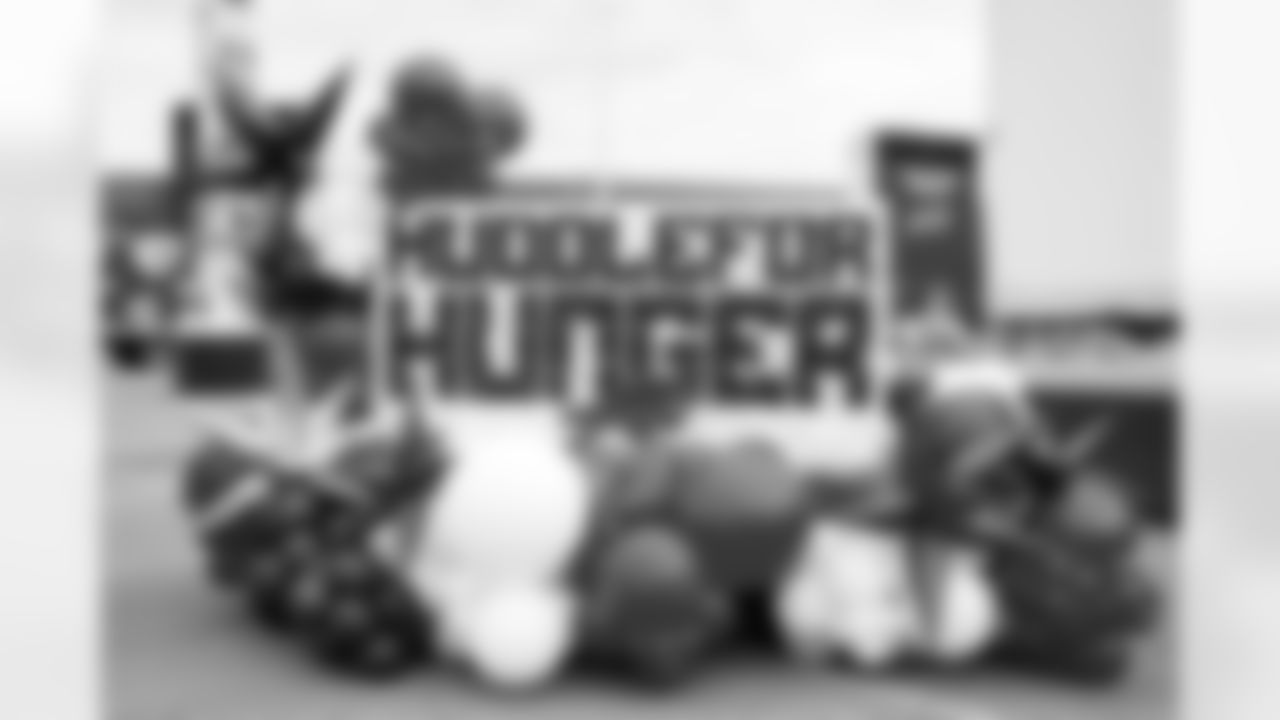 Buffalo Bills Fan Food Drive and Huddle for Hunger High School Challenge with the Rookie Club at One Bills Drive, October 17, 2023.