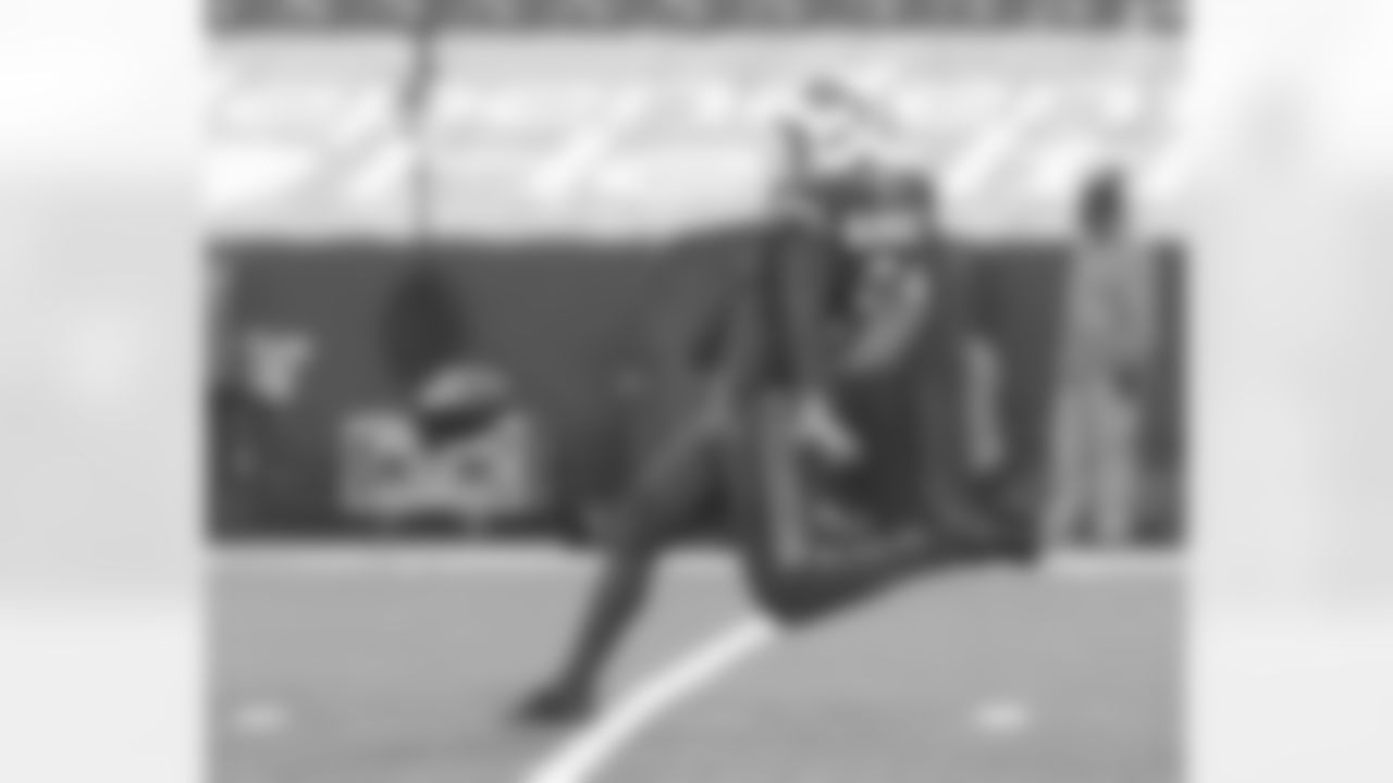 Corey Bojorquez: Corey's longest punt of the season stands at 72 yards from Week 3 against the Los Angeles Rams, also making it the longest punt in the NFL this season. Fun Fact: his favorite Buffalo restaurant is The Bar Bill Tavern.
