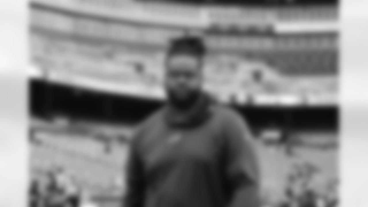 Washington Commanders vs Buffalo Bills, Regular Season, September 24, 2023 at FedEx Field.