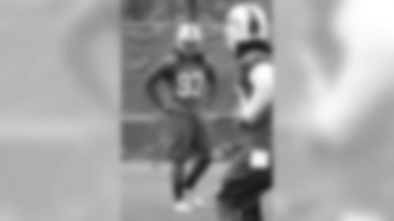 LB Randell Johnson