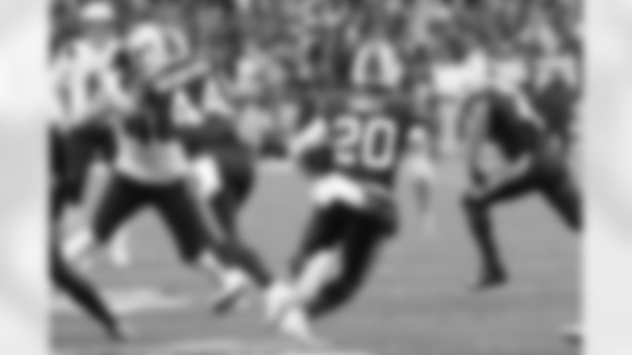 Buffalo Bills vs New England Patriots, Week 18, January 8, 2023 at Highmark Stadium.