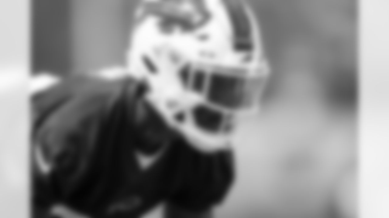 Kaiir Elam (24) practices during the first day of Rookie Mini Camp at One Bills Drive on May 13, 2022. Photo by Ben Green