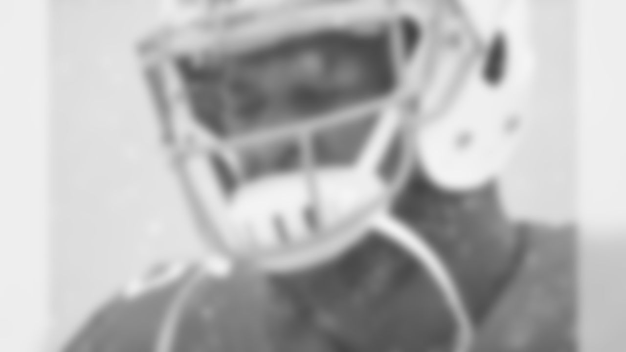 Charles Clay #85, TE