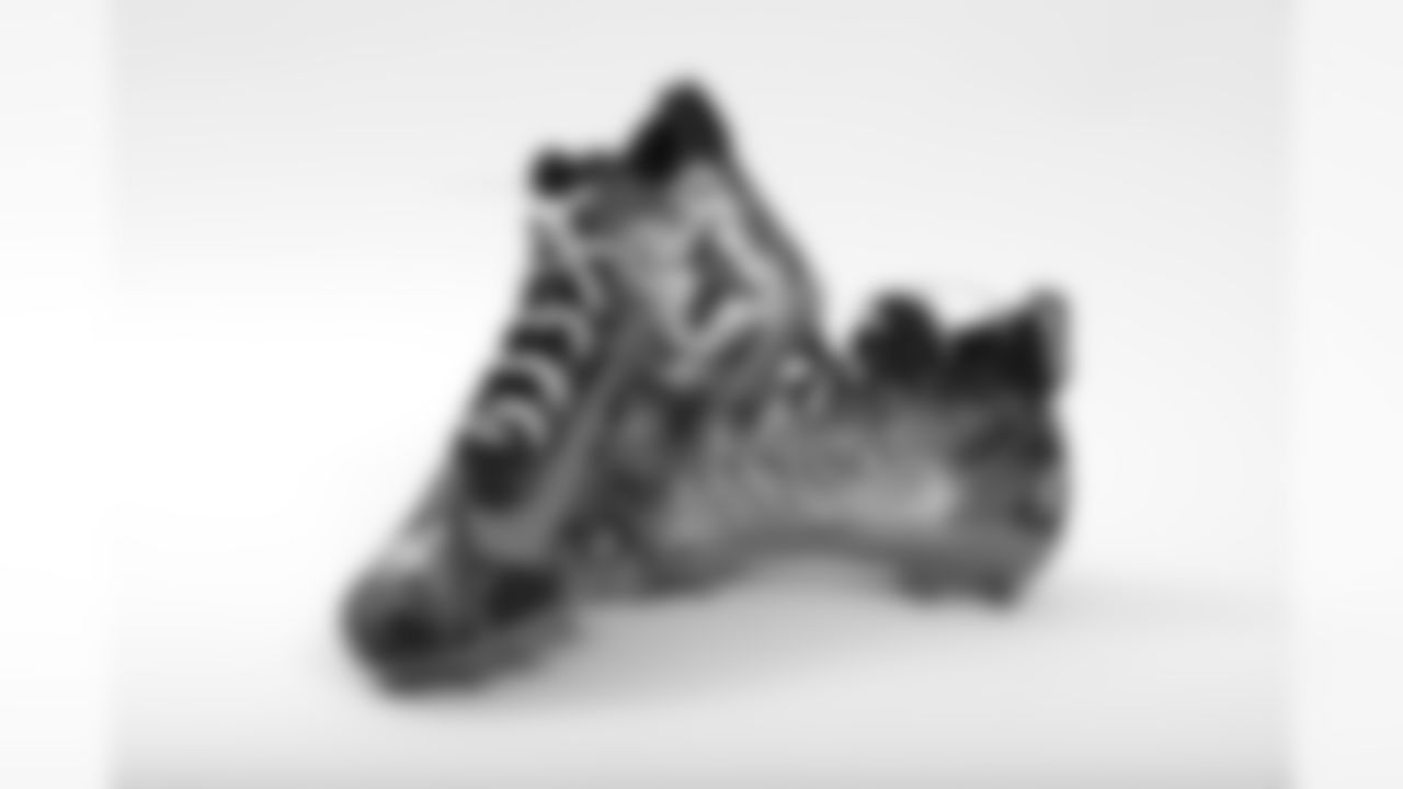 DE Trent Murphy, No. 93: Venison Donation Coalition
