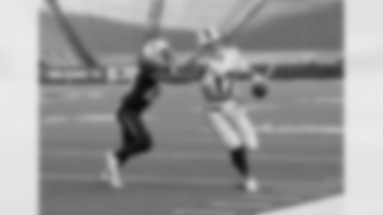 Josh Allen (17) Buffalo Bills vs Los Angeles Chargers, November 29, 2020 at Bills Stadium.
Photo by Bill Wippert