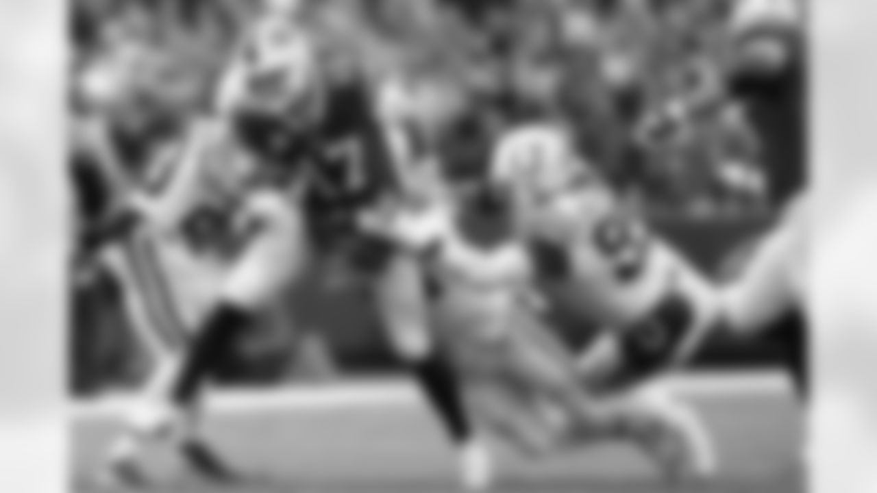 Josh Allen (17) Buffalo Bills vs Indianapolis Colts at Highmark Stadium, November 21, 2021. Photo by Ben Green