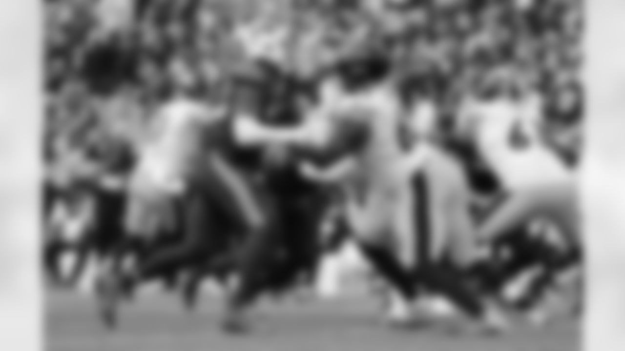 Buffalo Bills vs Pittsburgh Steelers, Week 5, October 9, 2022 at Highmark Stadium.