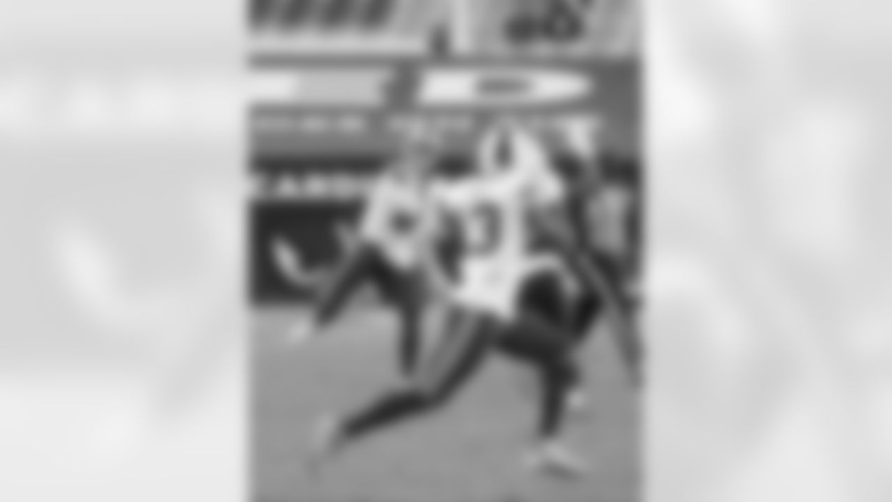 Josh Allen (17) Buffalo Bills vs Arizona Cardinals, November 15, 2020 at State Farm Stadium.
Photo by Bill Wippert