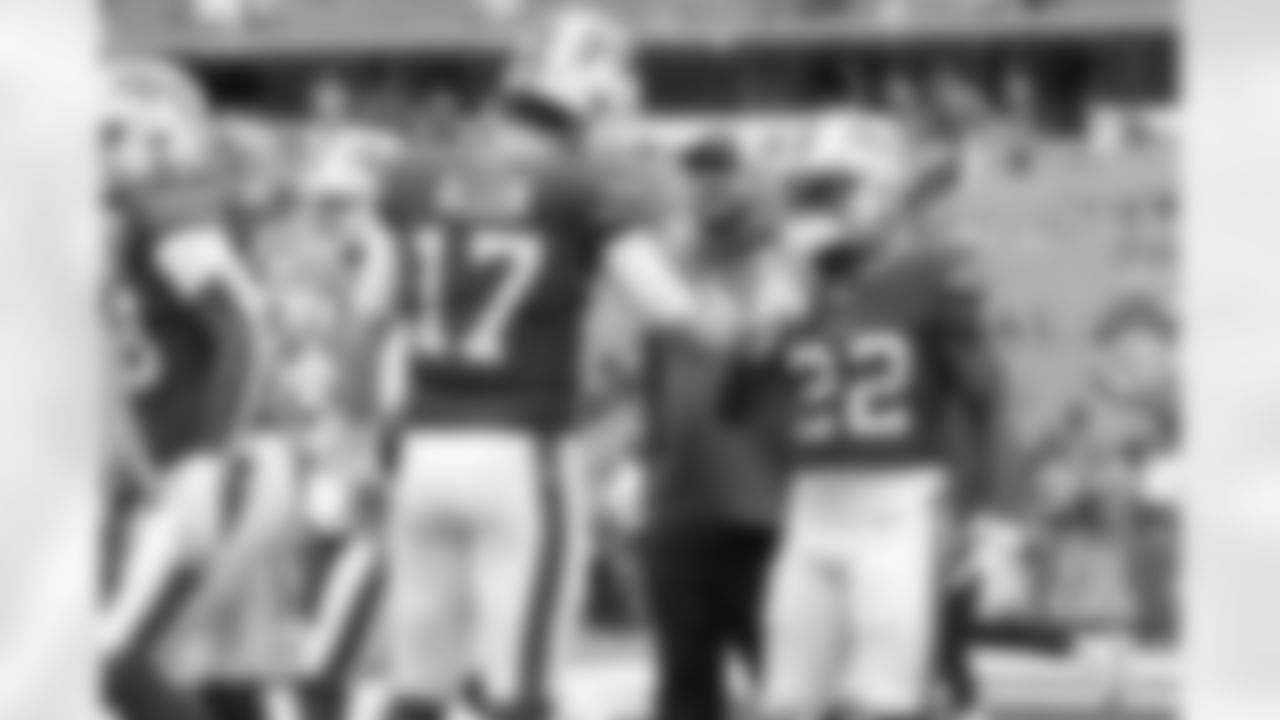 Buffalo Bills vs Las Vegas Raiders, Regular Season, September 17, 2023 at Highmark Stadium.