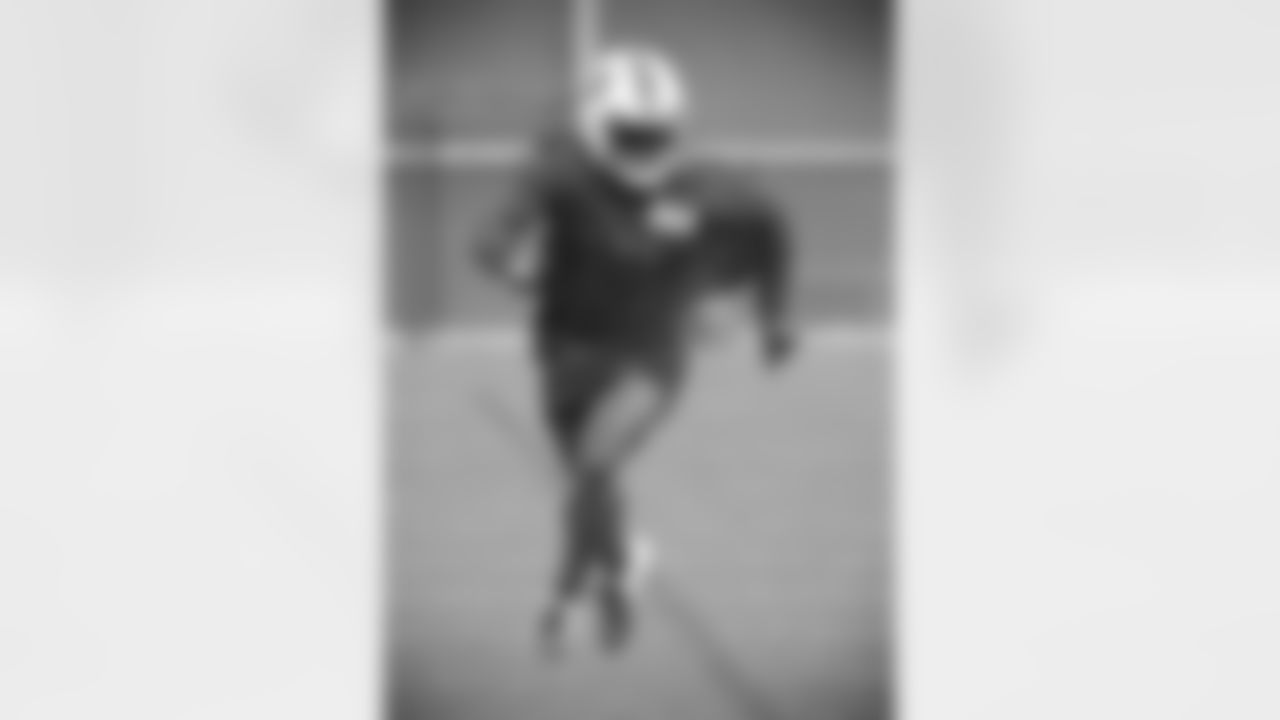 Isaiah McKenzie (19). Buffalo Bills Week 14 practice, December 10, 2020.
Photo by Bill Wippert