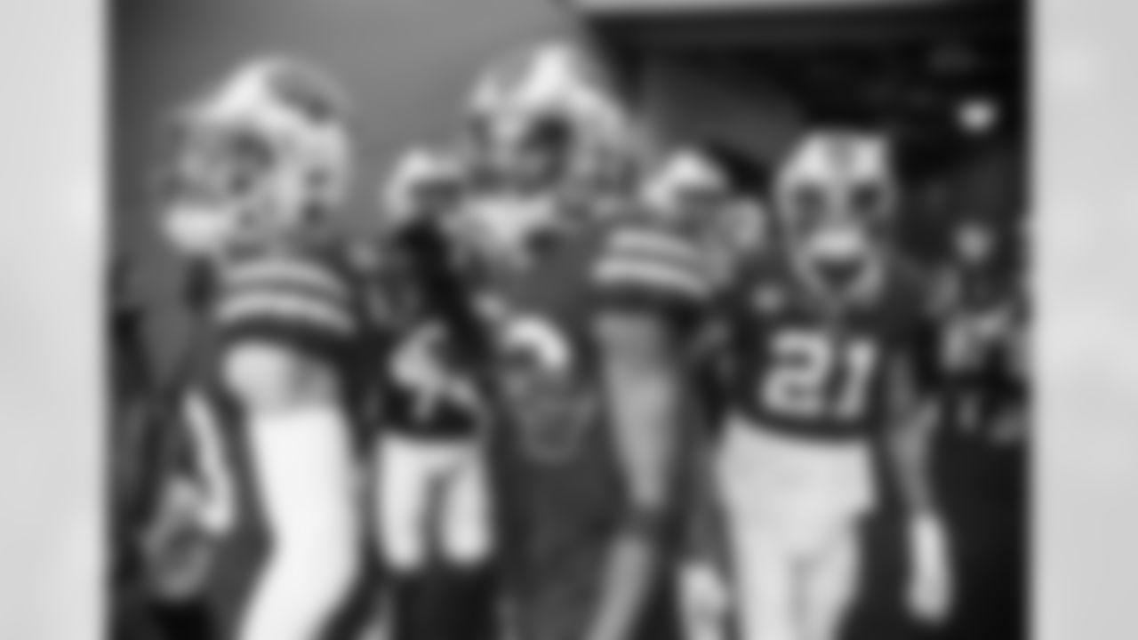Micah Hyde (23), Levi Wallace (39), Jordan Poyer (21). Buffalo Bills vs Miami Dolphins, September 20, 2020 at Hard Rock Stadium.
Photo by Bill Wippert