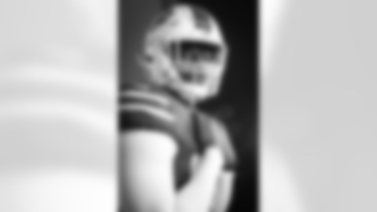 Greg Rousseau. Buffalo Bills Rookie Photoshoots, Highmark Stadium, May 12, 2021. Photo by Sara Schmidle