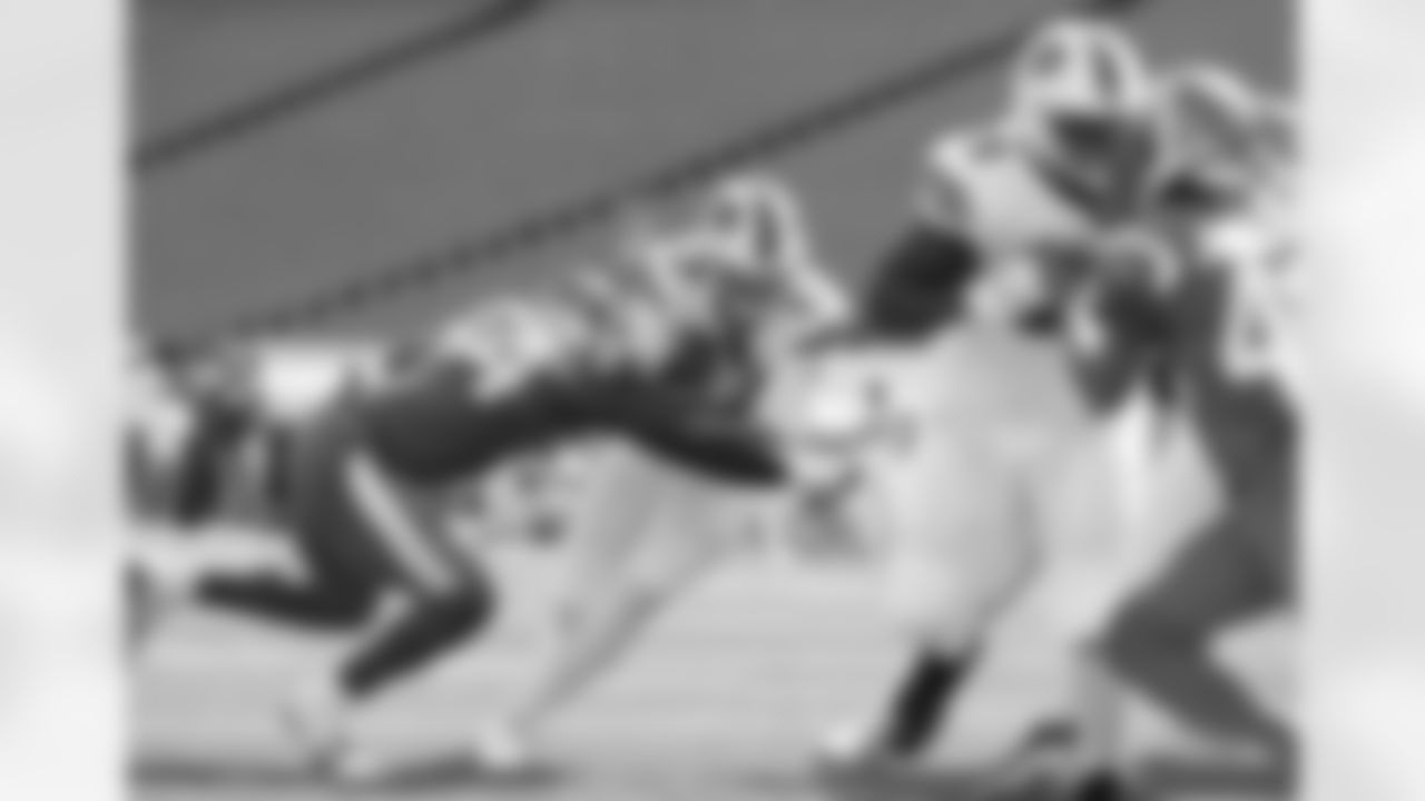 Josh Allen (17) touchdown Buffalo Bills vs Los Angeles Rams, September 27, 2020 at Bills Stadium.
Photo by Bill Wippert