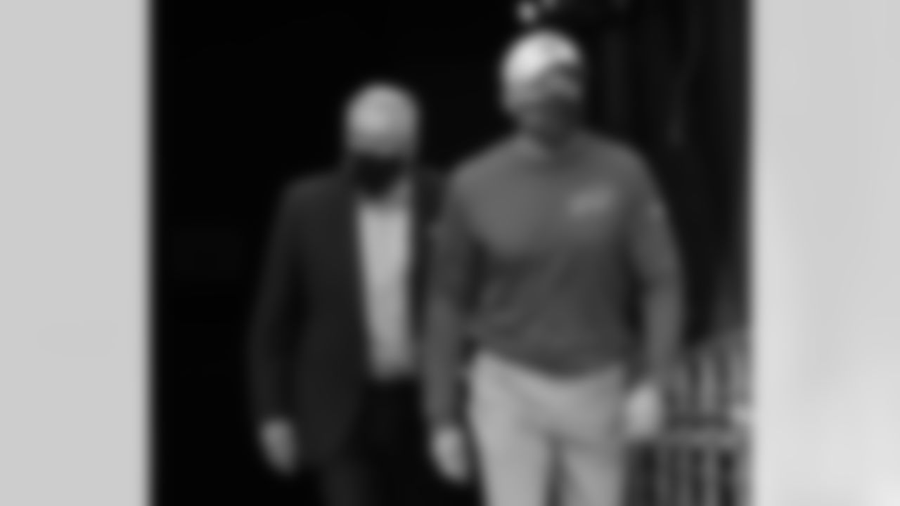 Terry Pegula and Sean McDermott. Buffalo Bills vs Arizona Cardinals, November 15, 2020 at State Farm Stadium.
Photo by Bill Wippert